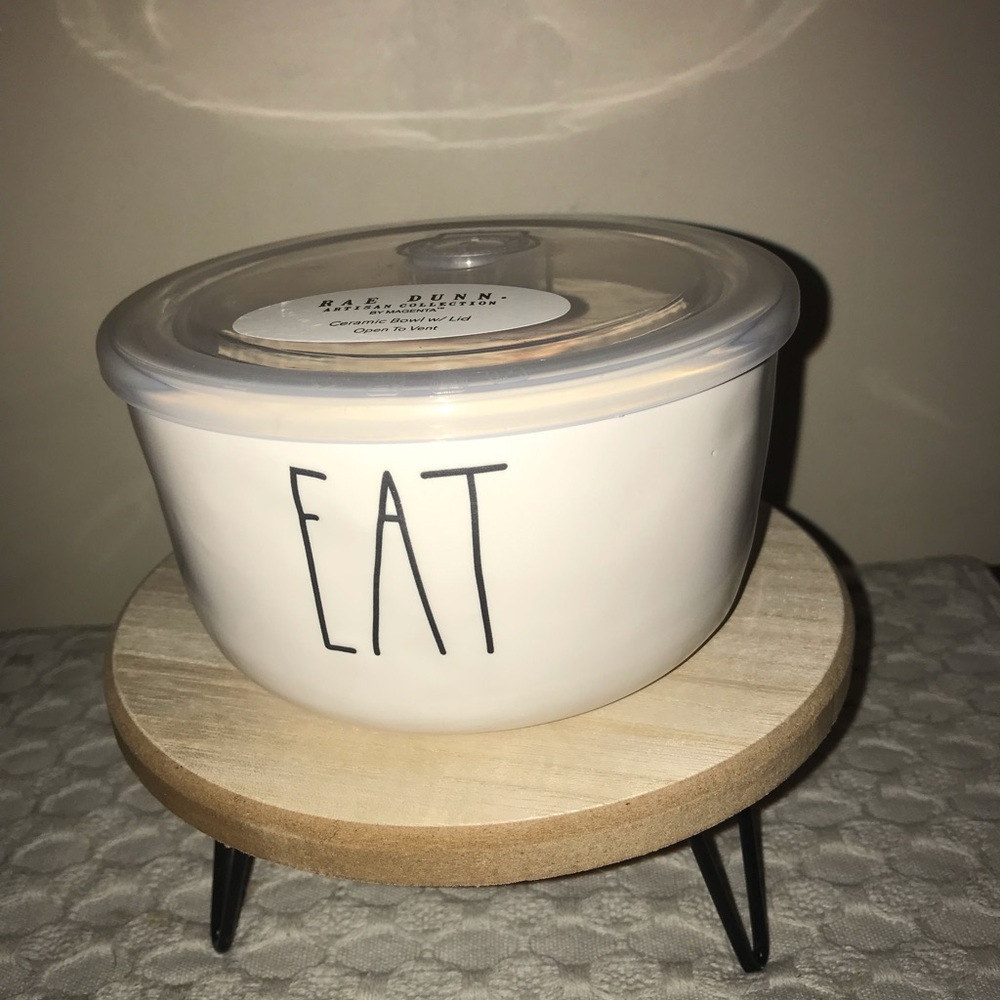 Rae Dunn food storage container
